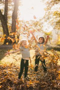 Servizio fotografico per famiglia nella natura di Serena Morandi | Valchiavenna, Valtellina, Lago di Como, Lecco, Milano, Lombardia