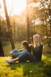 Servizio fotografico per famiglia nella natura di Serena Morandi | Valchiavenna, Valtellina, Lago di Como, Lecco, Milano, Lombardia