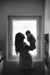 Servizio fotografico per famiglia a domicilio di Serena Morandi | Valchiavenna, Valtellina, Lago di Como, Lecco, Milano, Lombardia, Svizzera, Engadina